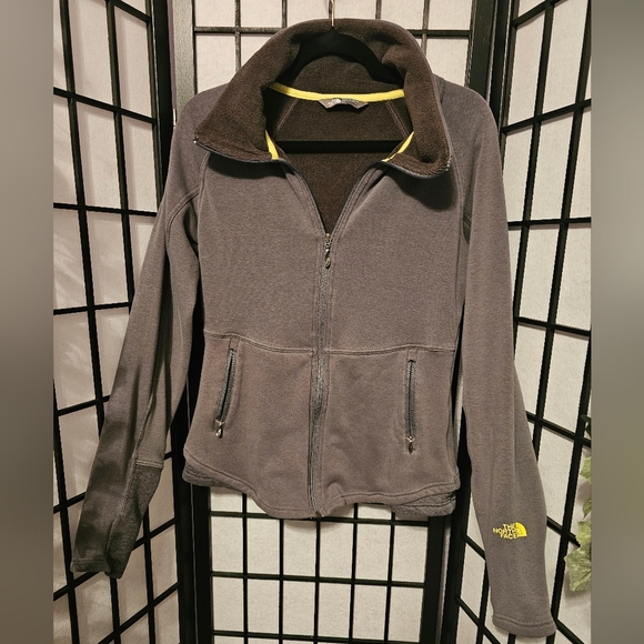 The North Face Gray/Green Fleece Lined Jacket‎ with Yellow Logo Size Small - Picture 1 of 5